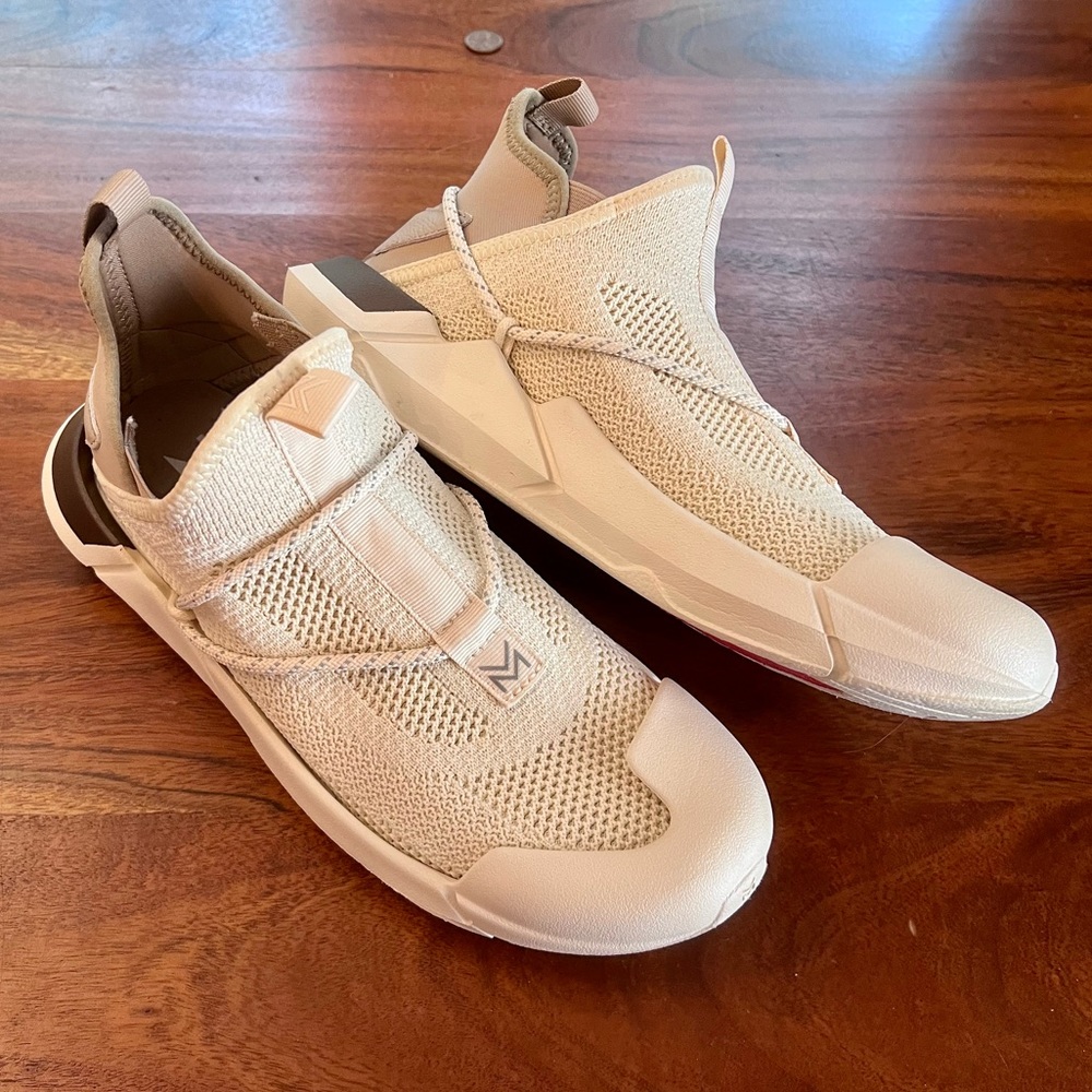 Muvez Slip On Womens Loafers Shoes Desert Sand Size 8